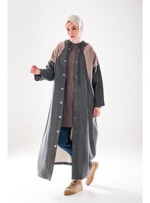 2275_Kadın Spor Oversize Kapüşonlu Çıtçıtlı 3 İplik Uzun Kap – Mevsimlik Tesettür Pardesü