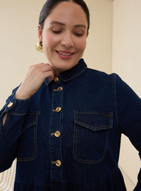 Kontrast Dikiş Detaylı Gömlek Yaka Kapaklı Cepli Büyük Beden Katlı Denim Elbise - Koyu Mavi - Alia