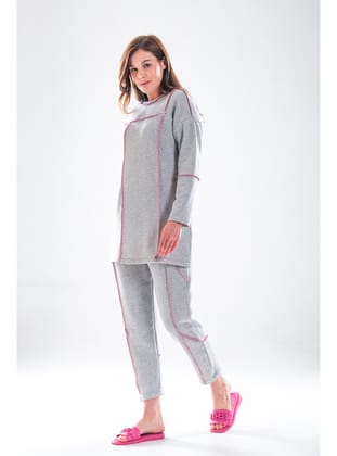 2278_Kadın Tesettür Homewear Eşofman Takımı – Bisiklet Yaka Sweat, Dikiş Detaylı, Havuç Fit Alt, 85 cm Tunik Boy