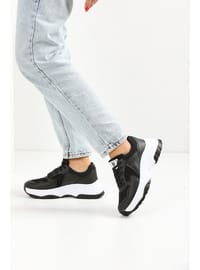 Siyah Beyaz Kadın Sneaker 0140