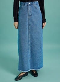 Püskül Detaylı Klasik Denim Etek Mavi