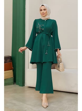Luna Taş İşlemeli Takım - Zümrüt
