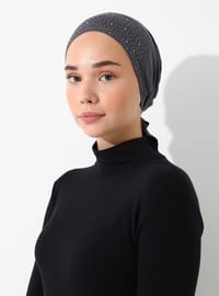 Taşlı Üçgen Bone - Koyu Gri
