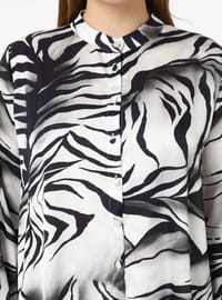 Büyük Beden Zebra Desenli Saten Tunik - Siyah