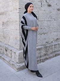 Triko Tesettür Elbise Gri SAHRA BUTİK