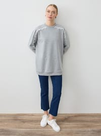 Dantel Şerit Detaylı Sweatshirt - Gri melanj - Refka