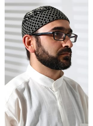 Kışlık Karyağdı Desenli Orlon Takke Siyah-Bej