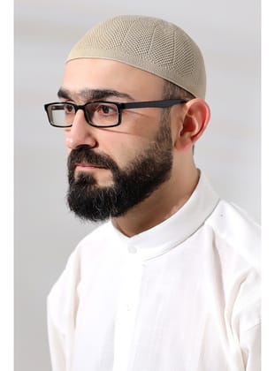 Koyu Krem Safir Dantel Detaylı Örme Namaz Takkesi