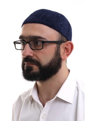 Lacivert Kışlık Sade Desenli Kadife Namaz Takkesi