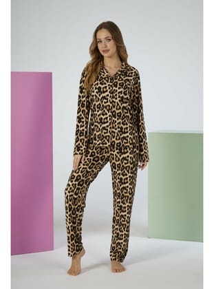 Estiva Kadın Kaplan Desenli Kahverengi Önden Düğmeli Soft Pijama Takımı
