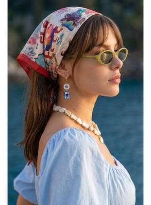 Soyut Çiçeksi Desenli Nar Çiçeği Bandana Fular 50x50