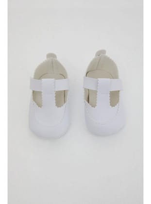 Bebiccino Kız Bebek Patik Ayakkabı Cırtlı 18-19 Numara, Beyaz