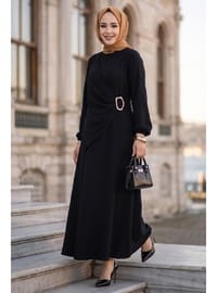 Yandan Tokalı Ayrobin Elbise Siyah HM2914